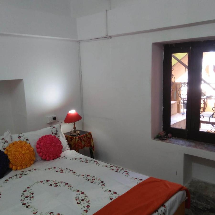 אודייפור Mohan Villa Guest House מראה חיצוני תמונה